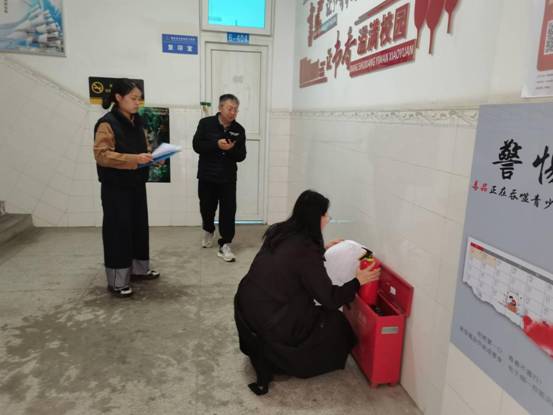 2A533AAE37C9056362B24AA0D41F5933