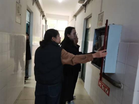 E62466AD24F825F1BB73F7970909E1E0